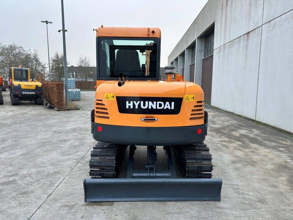 Kettenbagger typu Hyundai R60VS, Gebrauchtmaschine w Antwerpen (Zdjęcie 5)