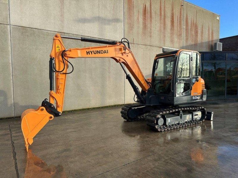 Kettenbagger del tipo Hyundai R60VS, Gebrauchtmaschine In Antwerpen (Immagine 1)