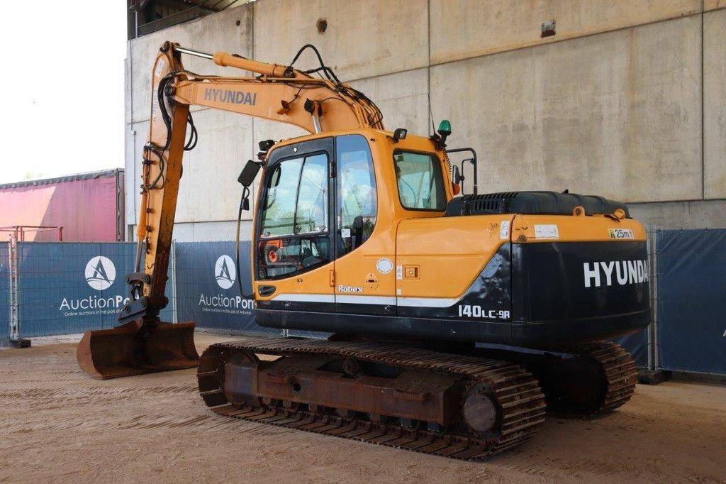 Kettenbagger del tipo Hyundai Robex 140LC-9A, Gebrauchtmaschine In Antwerpen (Immagine 4)