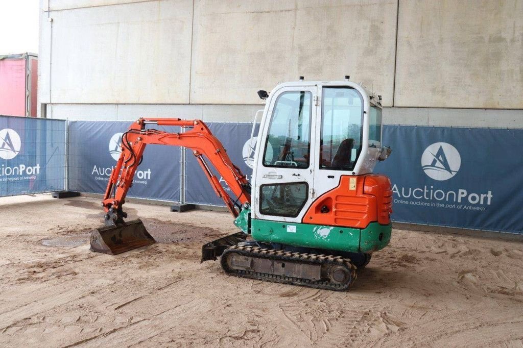 Kettenbagger of the type Hyundai ROBEX16-9, Gebrauchtmaschine in Antwerpen (Picture 3)