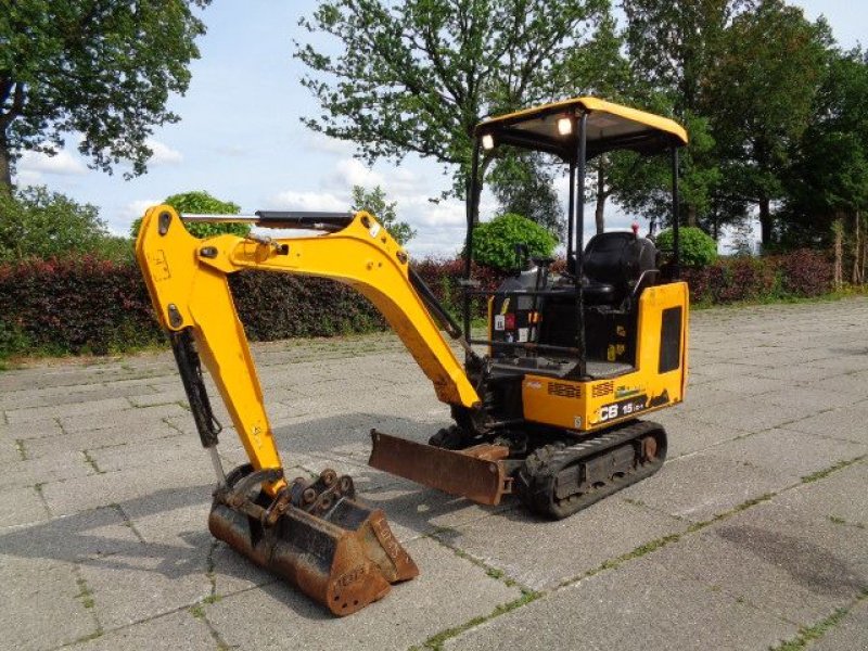 Kettenbagger du type JCB -, Gebrauchtmaschine en Jonkerslan (Photo 3)