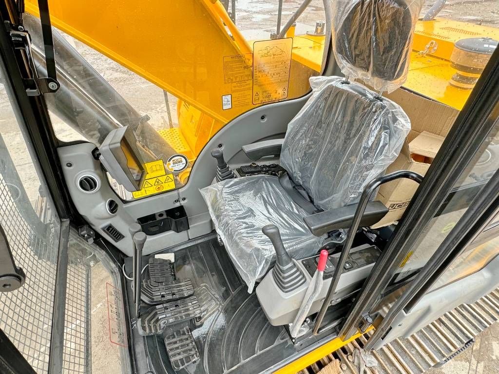 Kettenbagger del tipo JCB 215LC - New / Unused / Hammer Lines, Neumaschine en Veldhoven (Imagen 8)