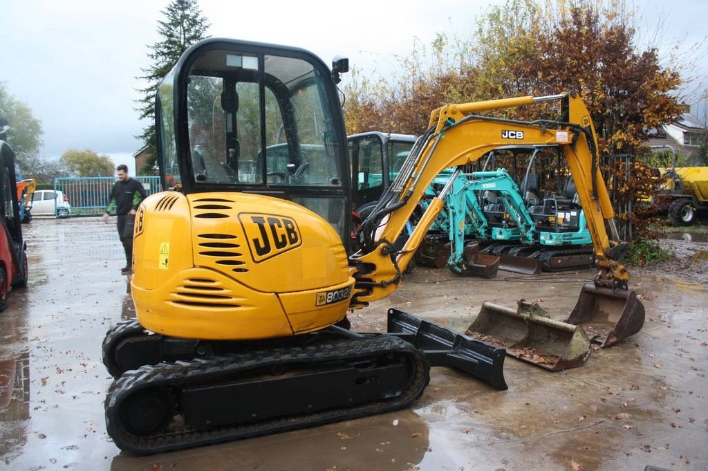 Kettenbagger des Typs JCB 8032 ZTS, Gebrauchtmaschine in Antwerpen (Bild 8)