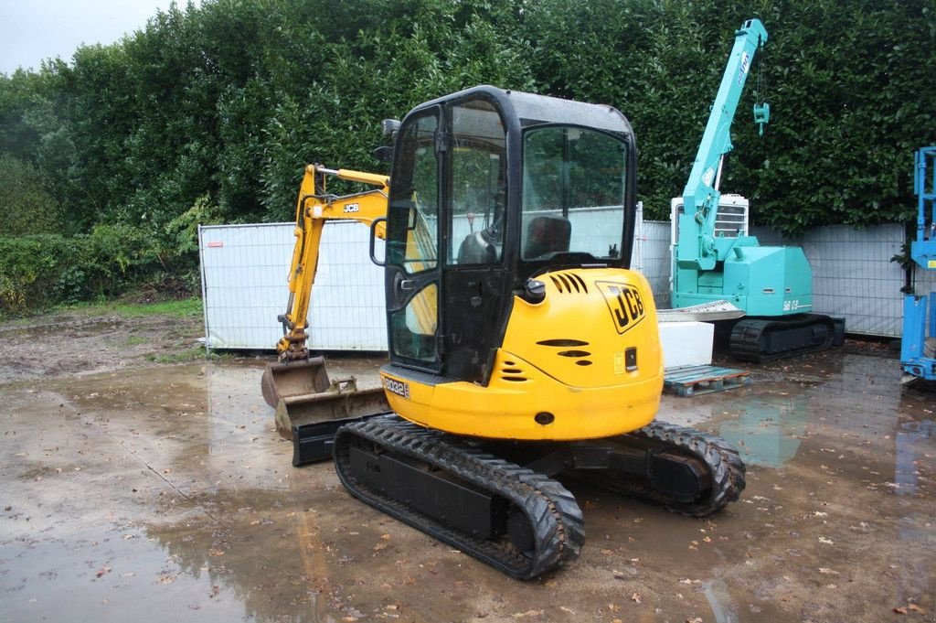 Kettenbagger des Typs JCB 8032 ZTS, Gebrauchtmaschine in Antwerpen (Bild 3)