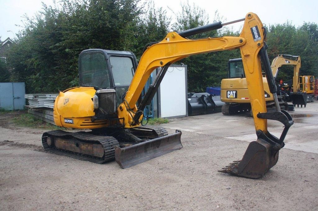 Kettenbagger typu JCB 8056, Gebrauchtmaschine v Antwerpen (Obrázek 3)