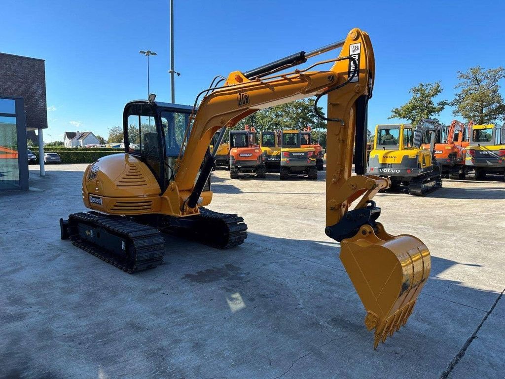 Kettenbagger van het type JCB 8056, Gebrauchtmaschine in Antwerpen (Foto 3)