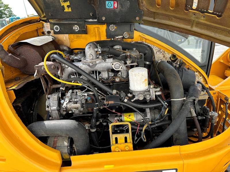 Kettenbagger du type JCB 8056, Gebrauchtmaschine en Casic (Photo 7)