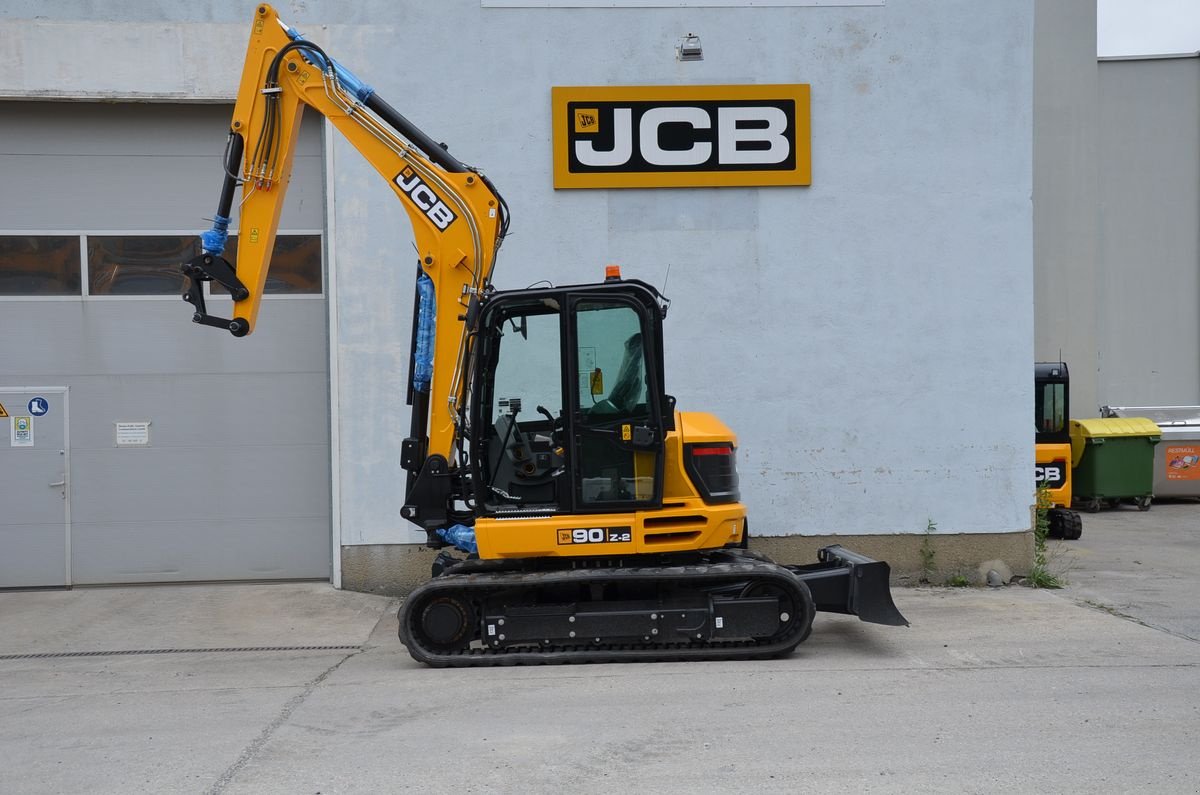 Kettenbagger of the type JCB 90Z-2, Neumaschine in Wien (Picture 1)