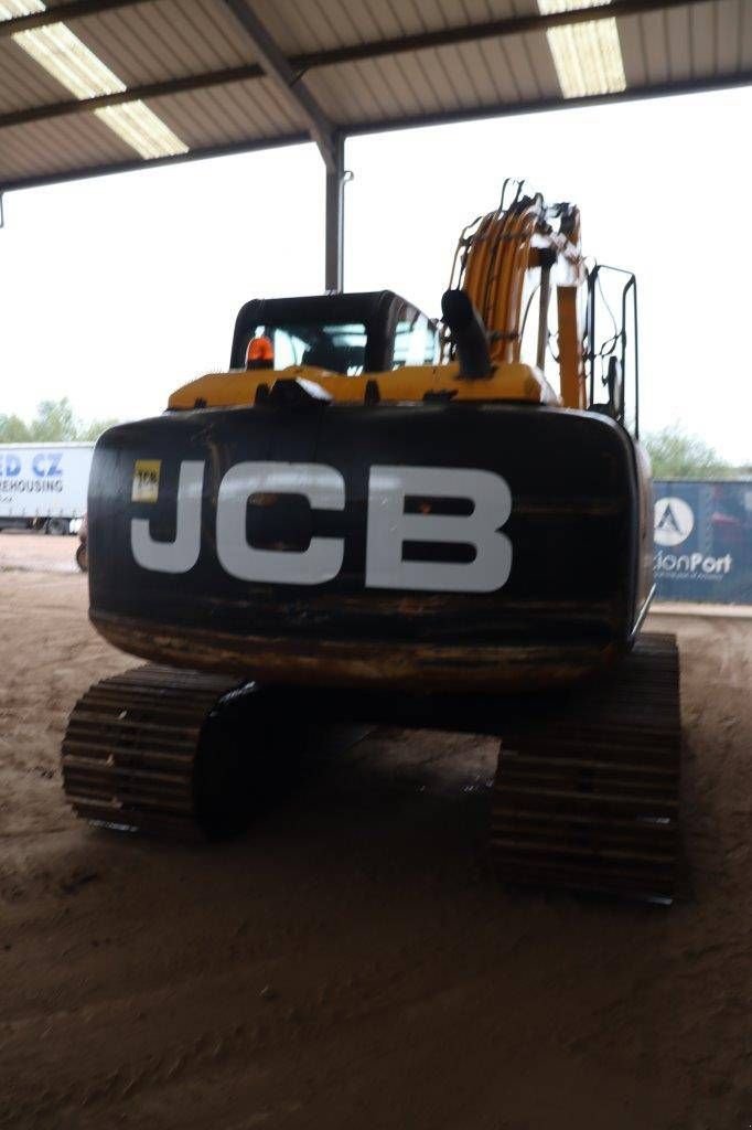 Kettenbagger typu JCB JS130LC, Gebrauchtmaschine w Antwerpen (Zdjęcie 7)