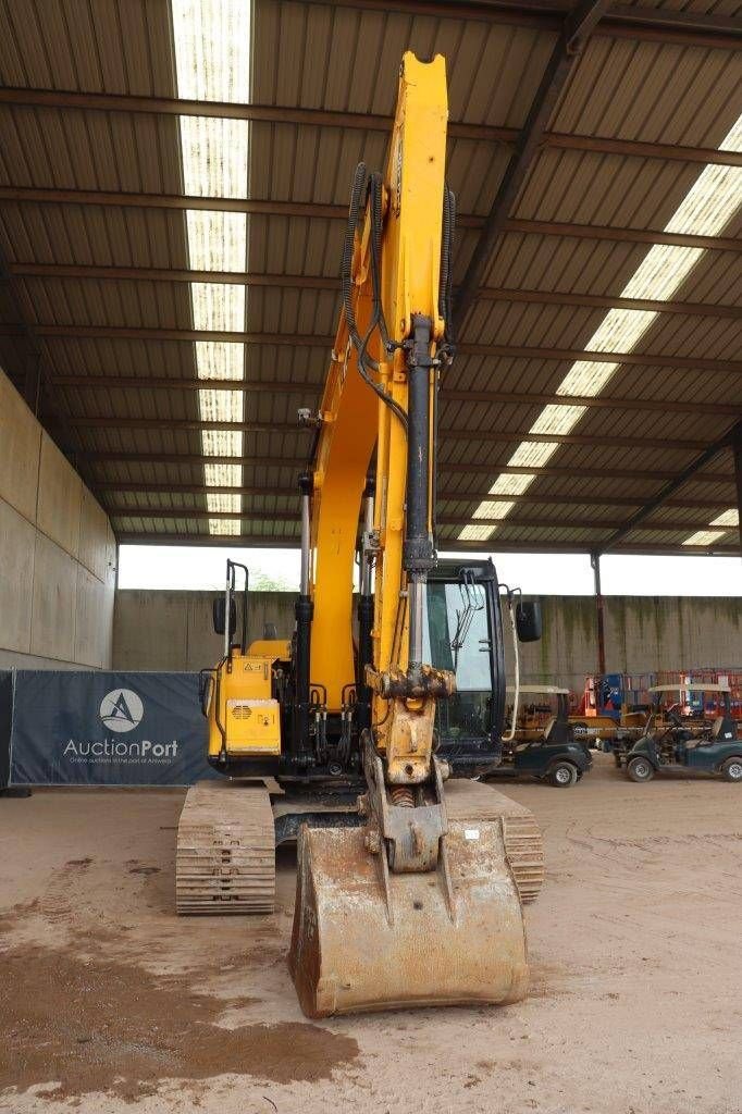 Kettenbagger typu JCB JS131 LC+, Gebrauchtmaschine v Antwerpen (Obrázek 8)