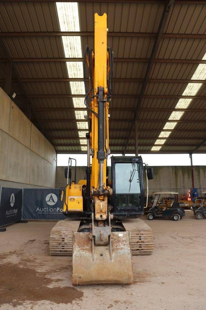 Kettenbagger a típus JCB JS131 LC+, Gebrauchtmaschine ekkor: Antwerpen (Kép 9)