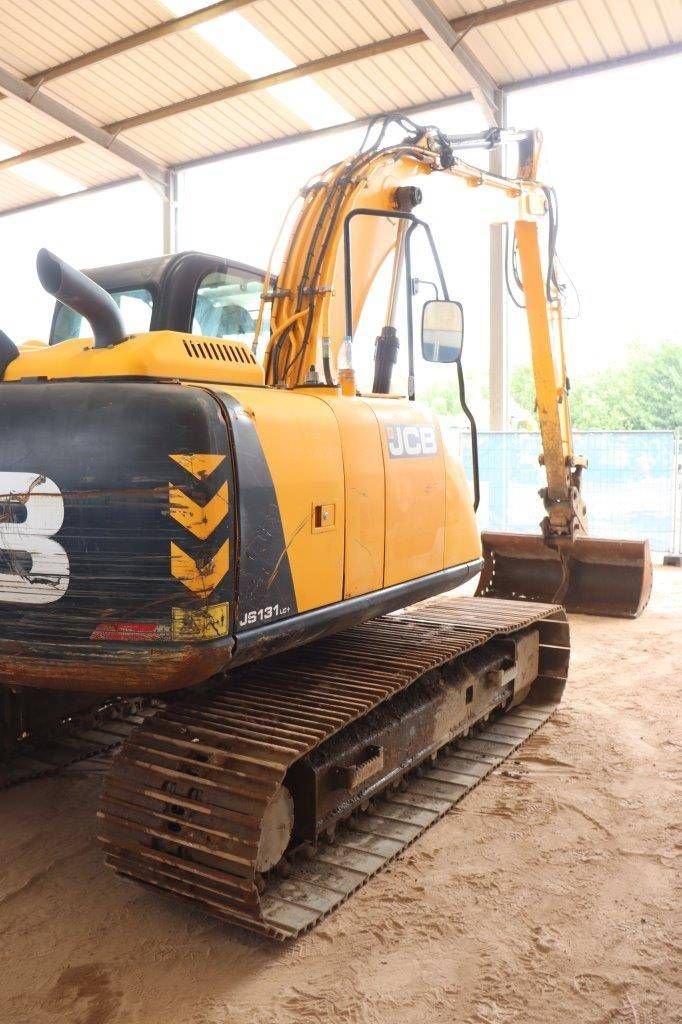 Kettenbagger des Typs JCB JS131LC, Gebrauchtmaschine in Antwerpen (Bild 9)