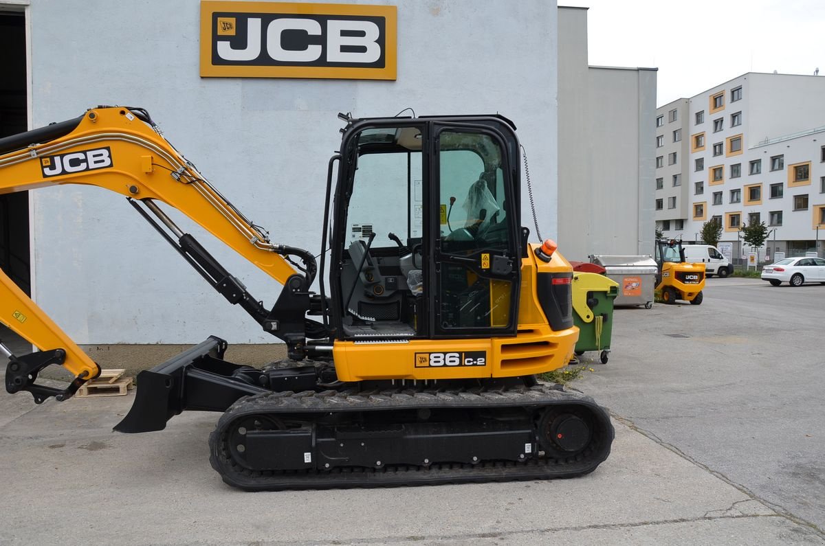 Kettenbagger des Typs JCB Sonstiges, Gebrauchtmaschine in Wien (Bild 3)