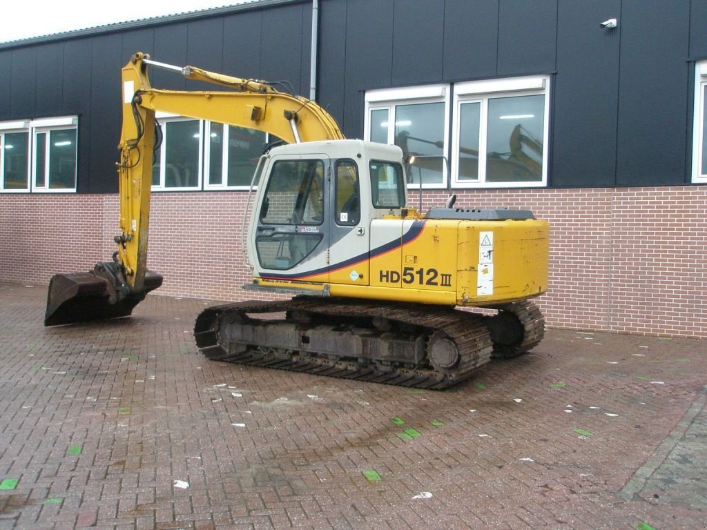 Kettenbagger van het type Kato HD512-3, Gebrauchtmaschine in Barneveld (Foto 2)