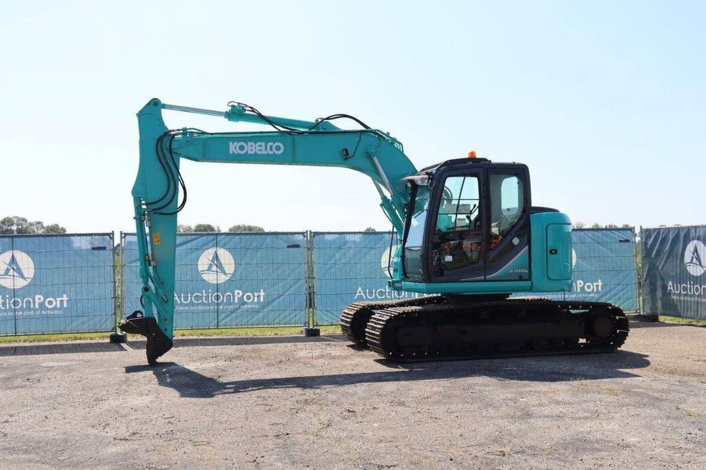 Kettenbagger van het type Kobelco SK140SRLC, Gebrauchtmaschine in Antwerpen (Foto 1)