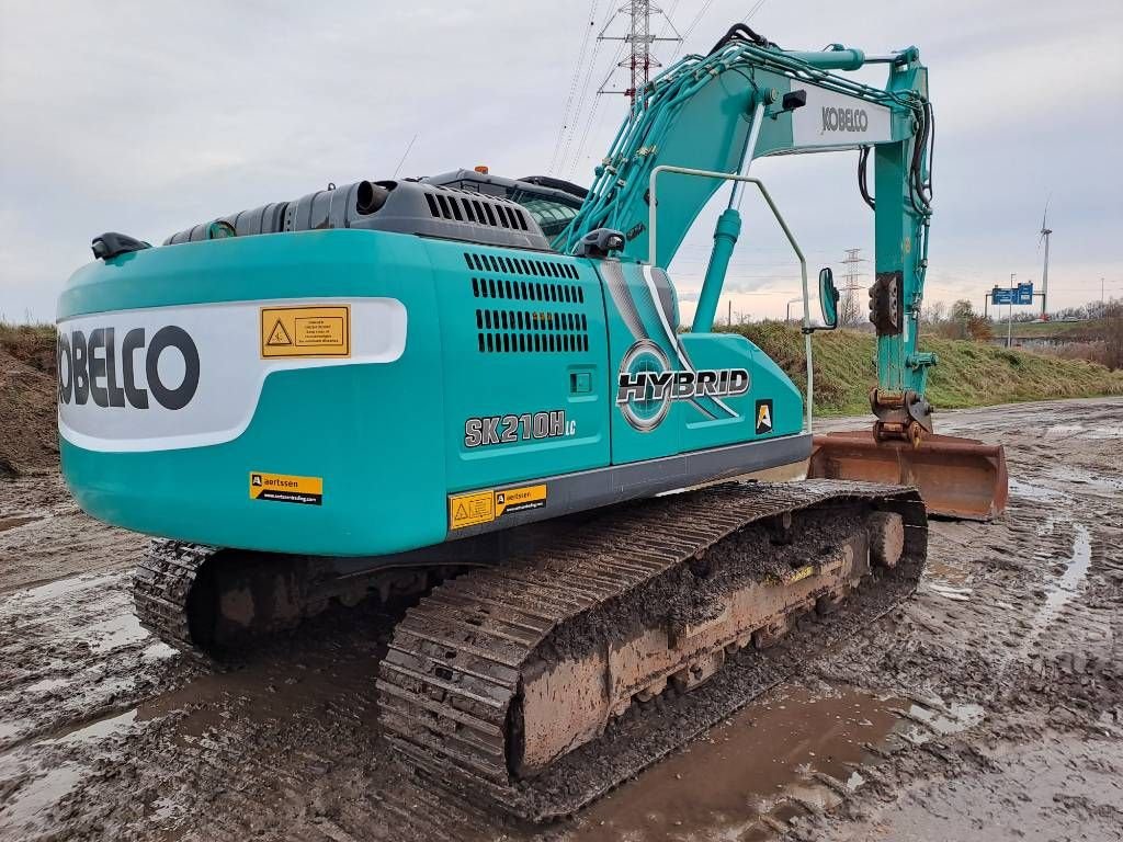 Kettenbagger des Typs Kobelco SK210HLC-10, Gebrauchtmaschine in Stabroek (Bild 4)