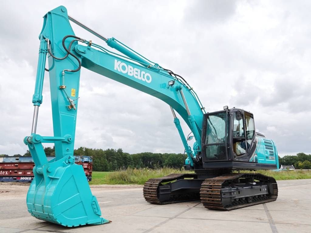 Kettenbagger van het type Kobelco SK220-10 - New / Unused / Hammer Lines / HINO, Neumaschine in Veldhoven (Foto 2)