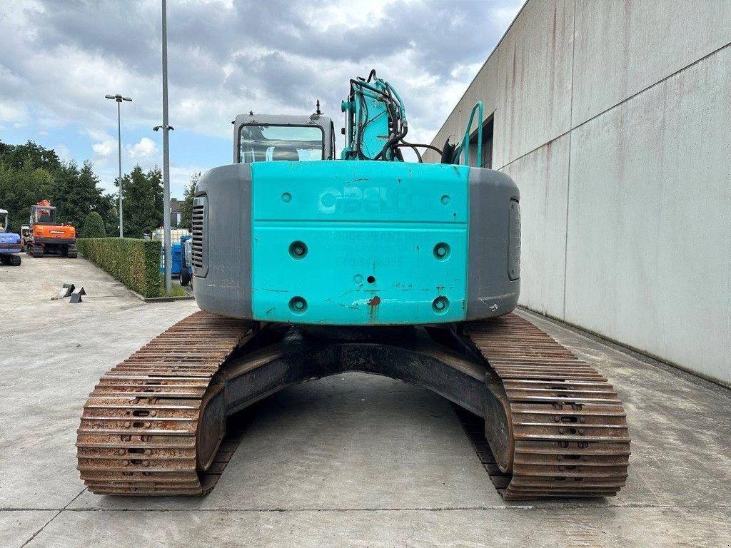 Kettenbagger typu Kobelco SK235SRLC-1E, Gebrauchtmaschine w Antwerpen (Zdjęcie 5)