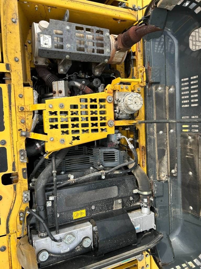 Kettenbagger Türe ait Komatsu HB215 LC-2, Gebrauchtmaschine içinde Roosendaal (resim 10)