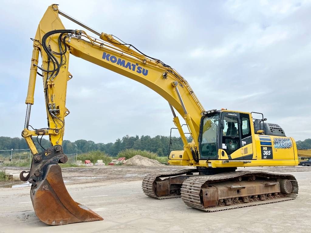 Kettenbagger des Typs Komatsu HB365LC - Rear & Side Cameras / Automatic Greasing, Gebrauchtmaschine in Veldhoven (Bild 2)