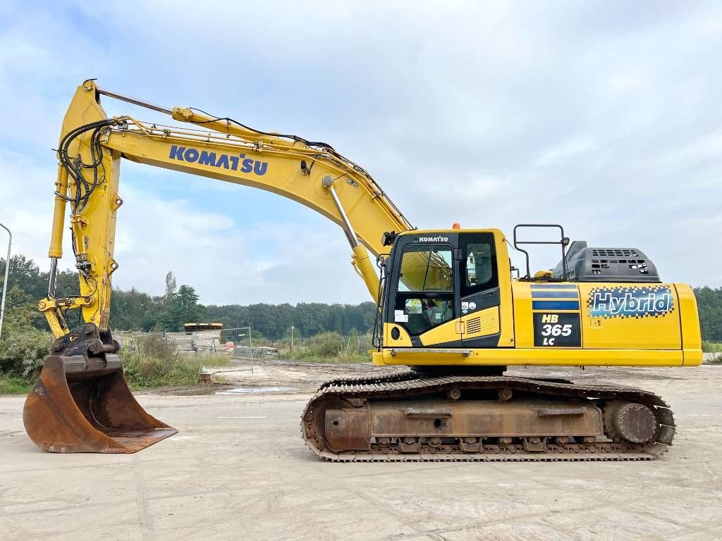 Kettenbagger typu Komatsu HB365LC - Rear & Side Cameras / Automatic Greasing, Gebrauchtmaschine w Veldhoven (Zdjęcie 1)