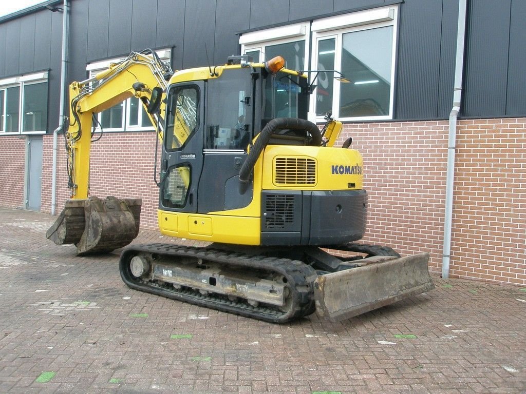 Kettenbagger del tipo Komatsu PC 88MR-8, Gebrauchtmaschine en Barneveld (Imagen 2)