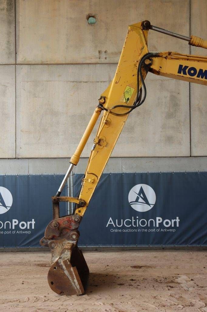 Kettenbagger Türe ait Komatsu PC130-8, Gebrauchtmaschine içinde Antwerpen (resim 11)