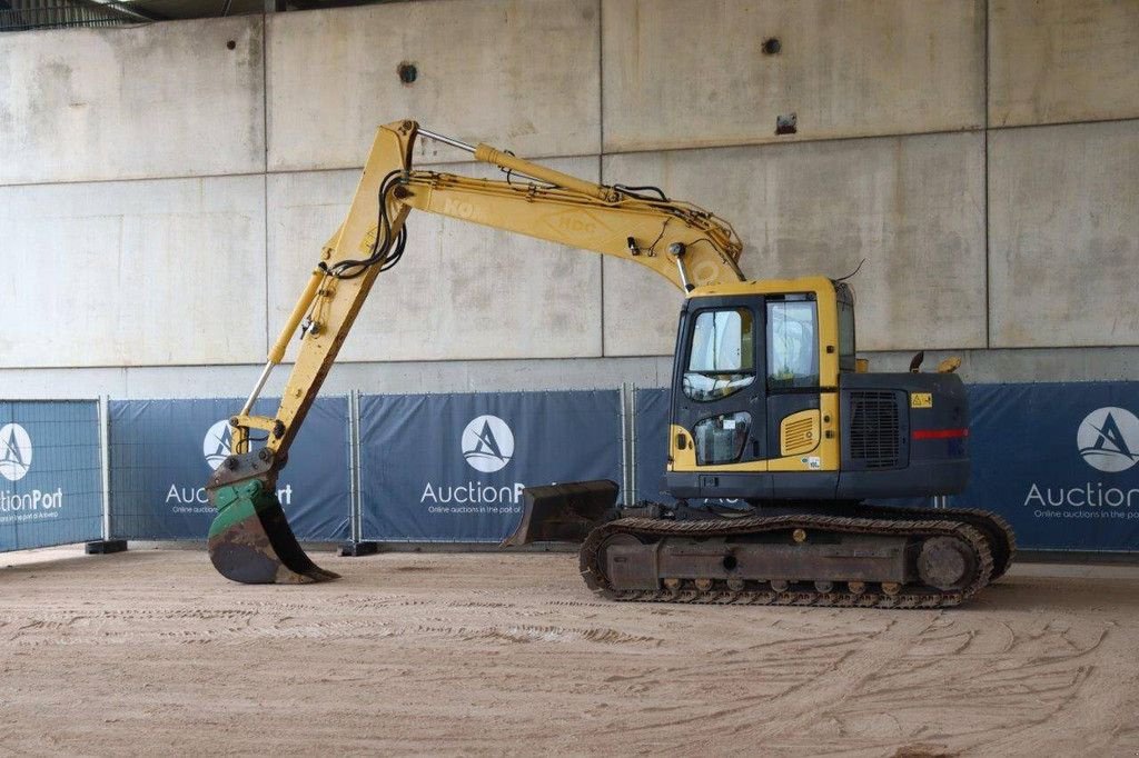 Kettenbagger du type Komatsu PC138US-8, Gebrauchtmaschine en Antwerpen (Photo 3)