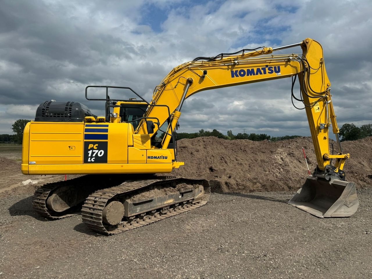 Kettenbagger van het type Komatsu PC170 LC-11, Gebrauchtmaschine in Geesteren (Foto 2)