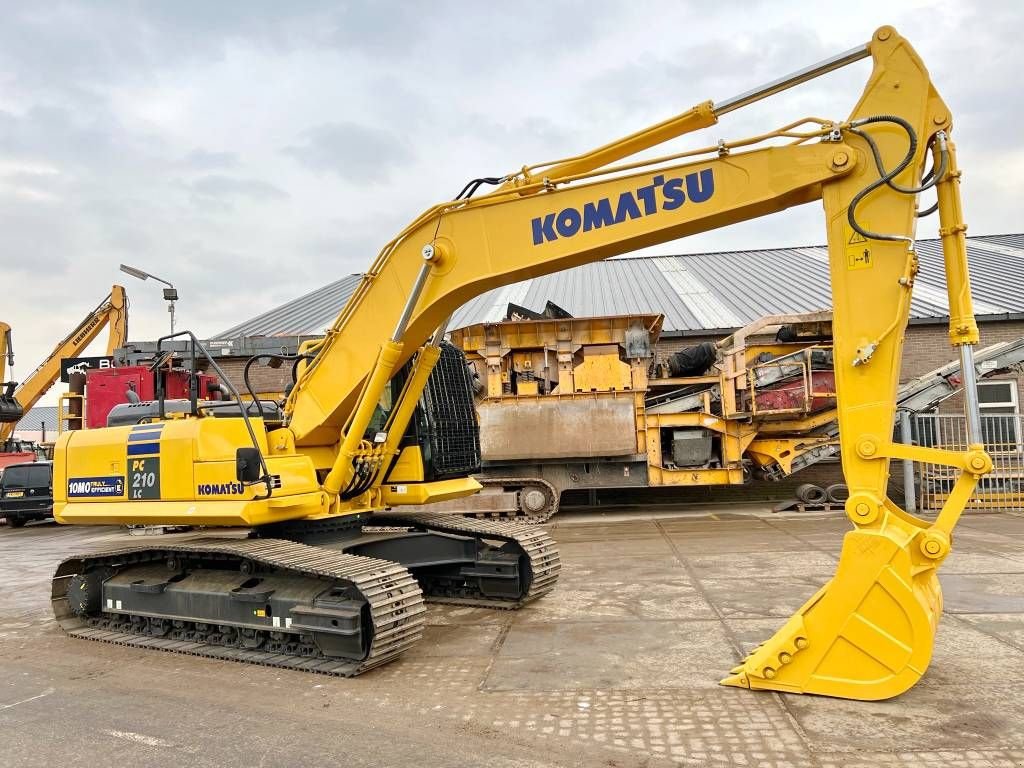 Kettenbagger del tipo Komatsu PC210LC-10M0 New / Unused / Hammer Lines, Gebrauchtmaschine In Veldhoven (Immagine 7)