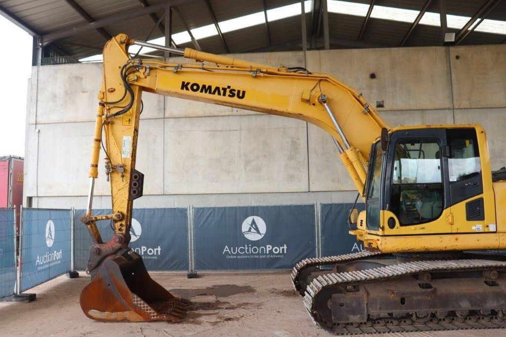 Kettenbagger typu Komatsu PC210LC-8, Gebrauchtmaschine v Antwerpen (Obrázek 10)