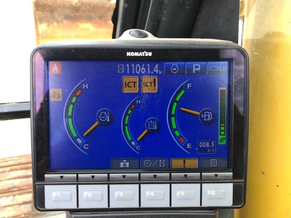 Kettenbagger za tip Komatsu PC210LCi-10 (gps not working), Gebrauchtmaschine u Stabroek (Slika 8)