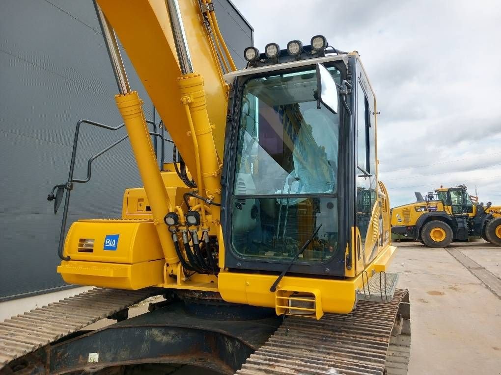 Kettenbagger van het type Komatsu PC210LCI-11, Gebrauchtmaschine in Overijse (Foto 8)