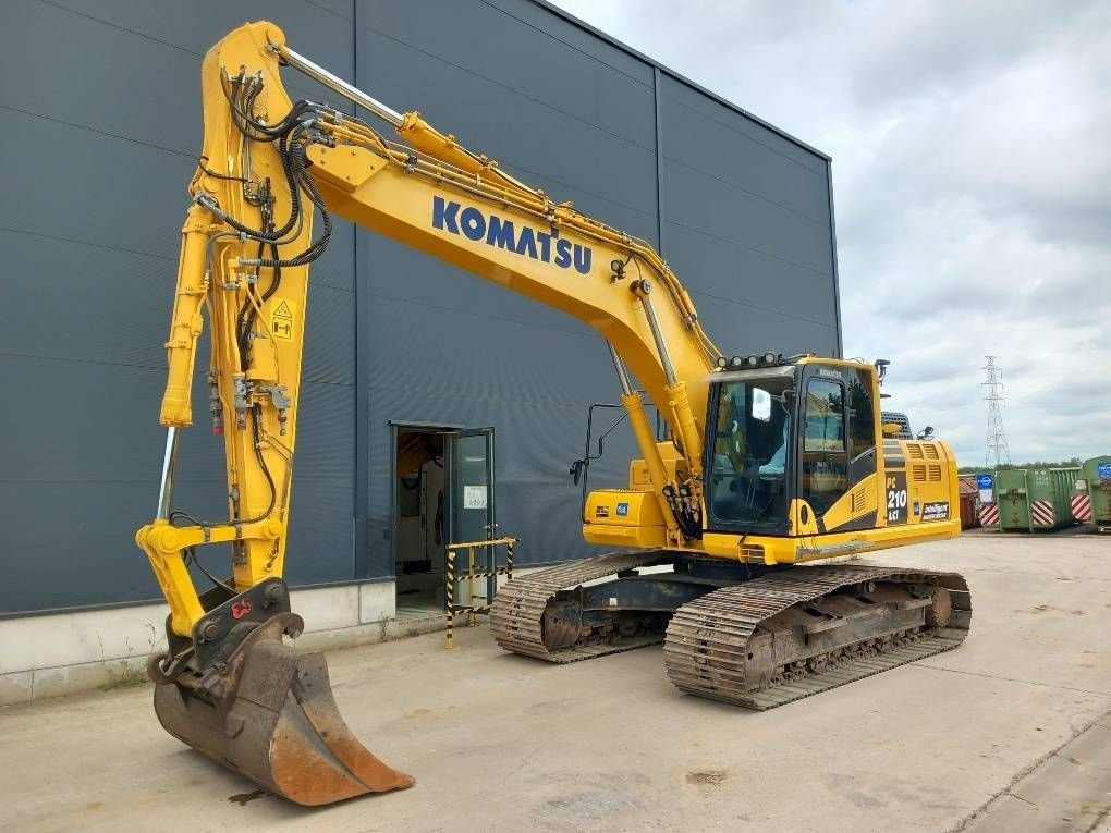 Kettenbagger tip Komatsu PC210LCI-11, Gebrauchtmaschine in Overijse (Poză 4)