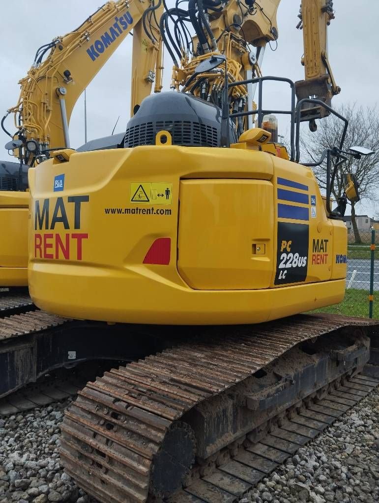 Kettenbagger of the type Komatsu PC228USLC-11E0, Gebrauchtmaschine in Overijse (Picture 4)