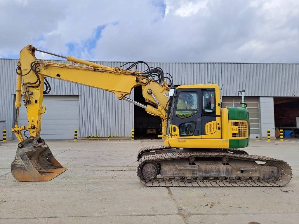 Kettenbagger del tipo Komatsu PC228USLC-8, Gebrauchtmaschine In Stabroek (Immagine 1)