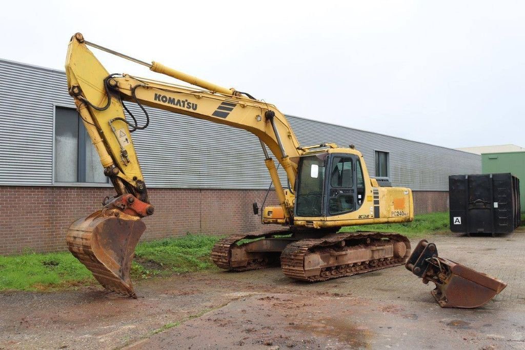 Kettenbagger van het type Komatsu PC240NLC, Gebrauchtmaschine in Antwerpen (Foto 10)