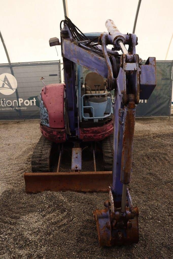 Kettenbagger des Typs Komatsu PC28UU-2E, Gebrauchtmaschine in Antwerpen (Bild 10)