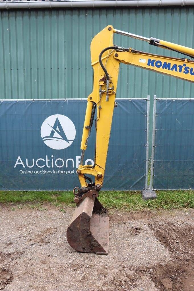 Kettenbagger tip Komatsu PC35R-8, Gebrauchtmaschine in Antwerpen (Poză 11)