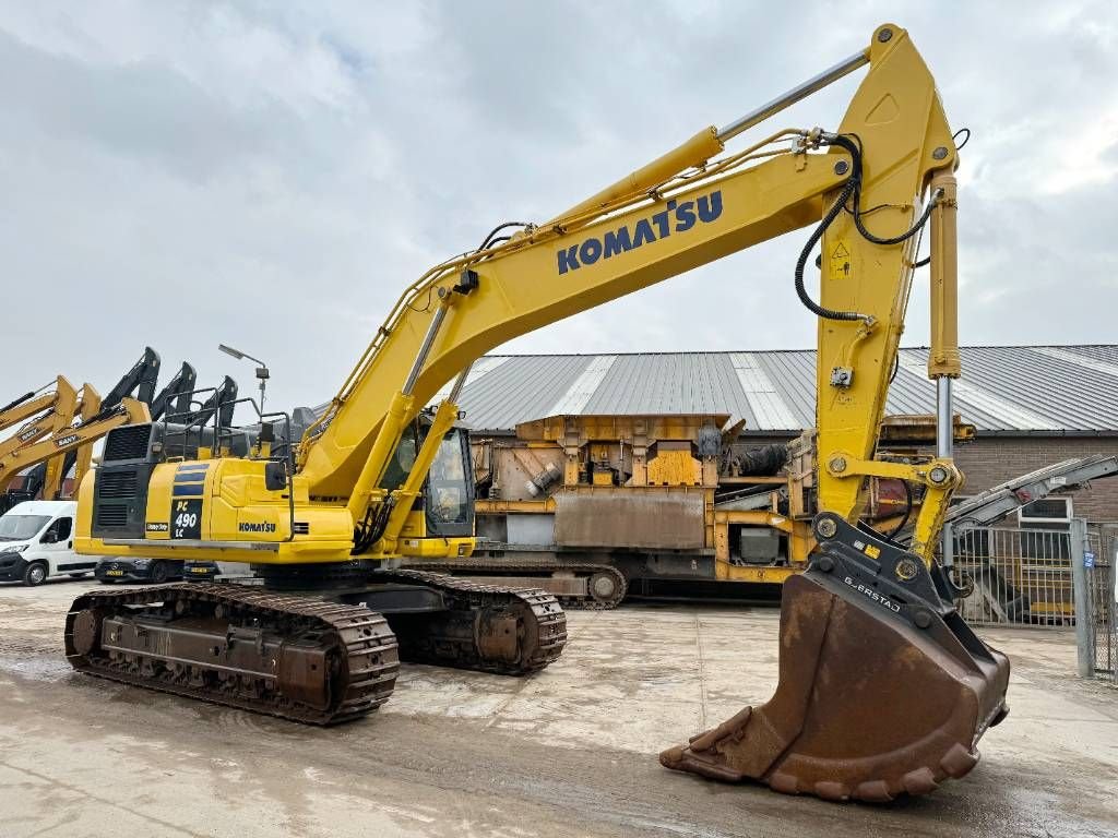 Kettenbagger van het type Komatsu PC490LC-11 Excellent Working Condition / CE, Gebrauchtmaschine in Veldhoven (Foto 7)