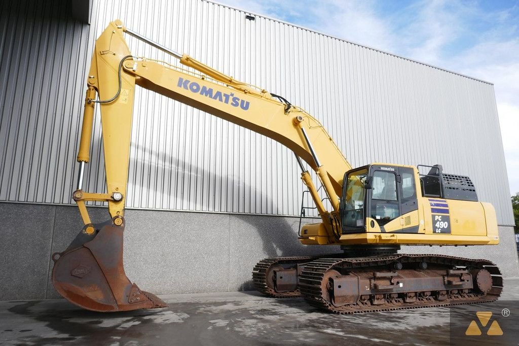 Kettenbagger Türe ait Komatsu PC490LC-11, Gebrauchtmaschine içinde Zevenbergen (resim 3)