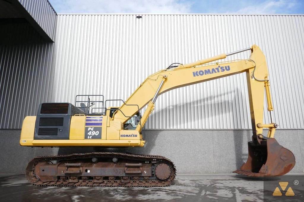 Kettenbagger Türe ait Komatsu PC490LC-11, Gebrauchtmaschine içinde Zevenbergen (resim 2)