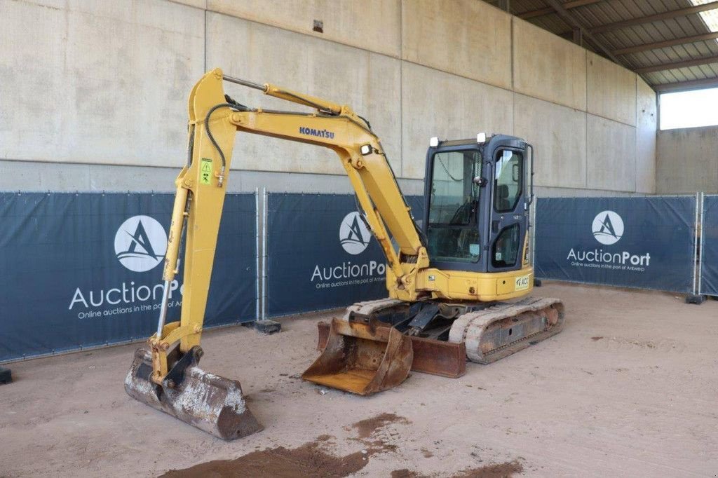 Kettenbagger typu Komatsu PC50MR-2, Gebrauchtmaschine v Antwerpen (Obrázok 9)