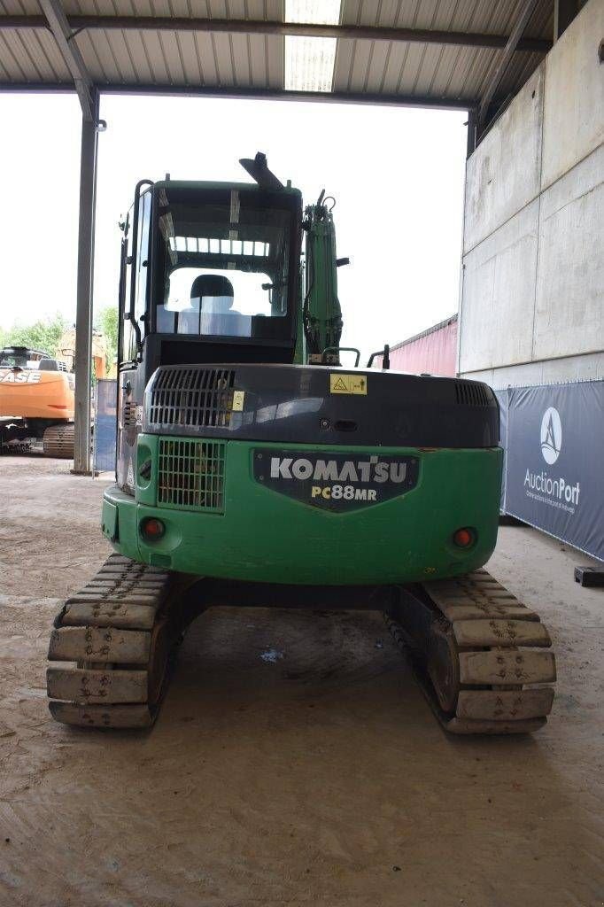 Kettenbagger del tipo Komatsu PC88MR-6, Gebrauchtmaschine en Antwerpen (Imagen 5)