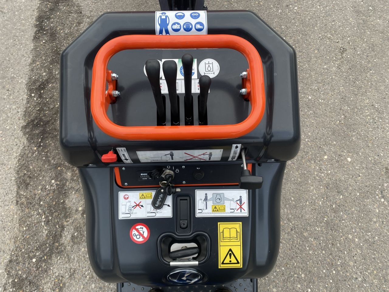 Kettenbagger van het type Kubota KC70H-4 P, Gebrauchtmaschine in Heerenveen (Foto 8)