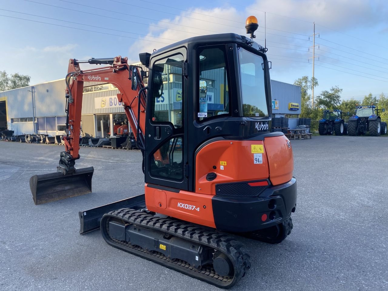 Kettenbagger van het type Kubota KX037-4 graafmachine, Gebrauchtmaschine in Heerenveen (Foto 4)