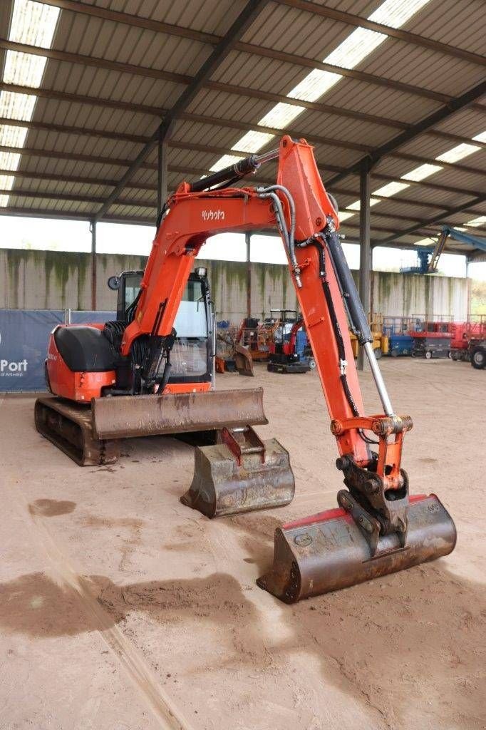 Kettenbagger van het type Kubota KX080-4, Gebrauchtmaschine in Antwerpen (Foto 8)