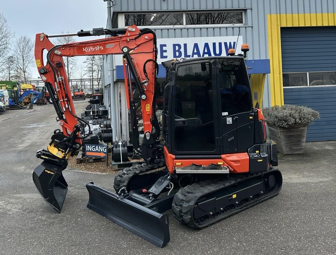 Kettenbagger of the type Kubota U10 / KX019 / KX027 / KX037 etc., Neumaschine in Heerenveen (Picture 1)