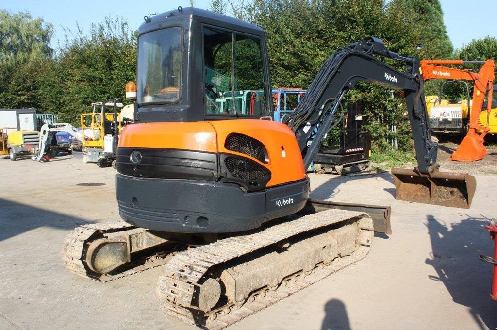 Kettenbagger du type Kubota U40-S, Gebrauchtmaschine en Antwerpen (Photo 5)