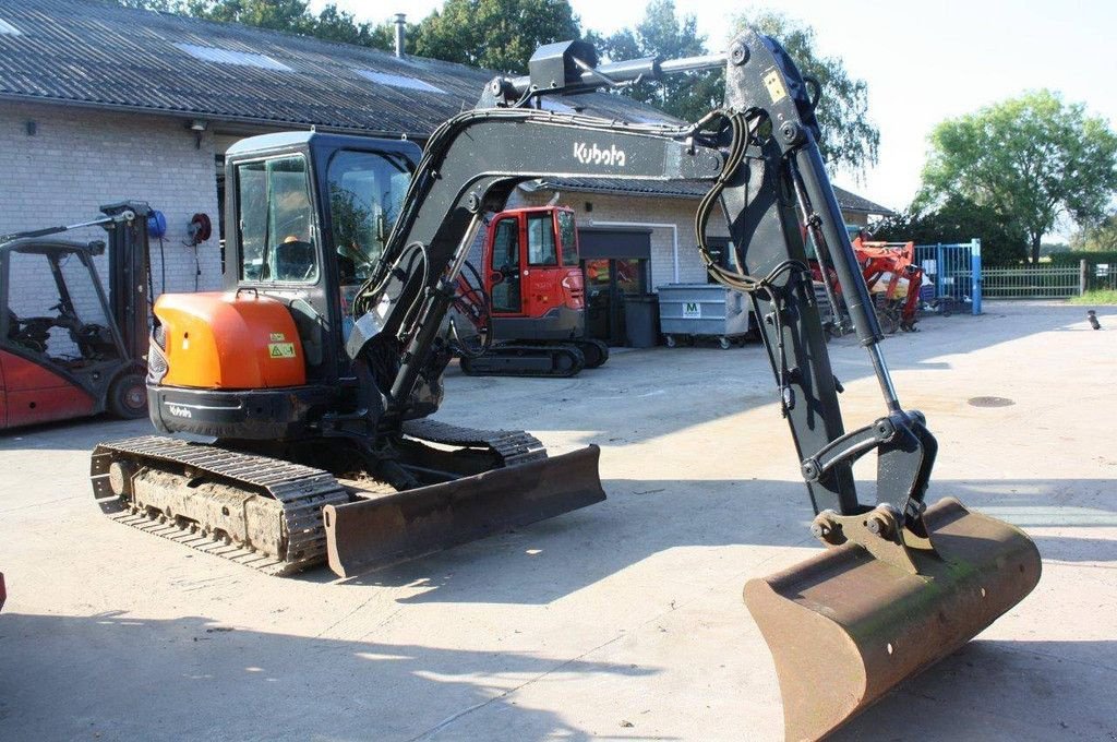 Kettenbagger du type Kubota U40-S, Gebrauchtmaschine en Antwerpen (Photo 8)